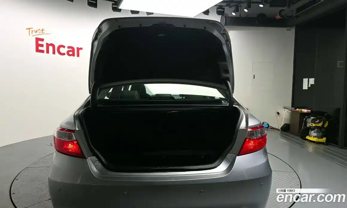 Toyota Camry 2017 2.5 гидро в Москве № 1015233, фото 20