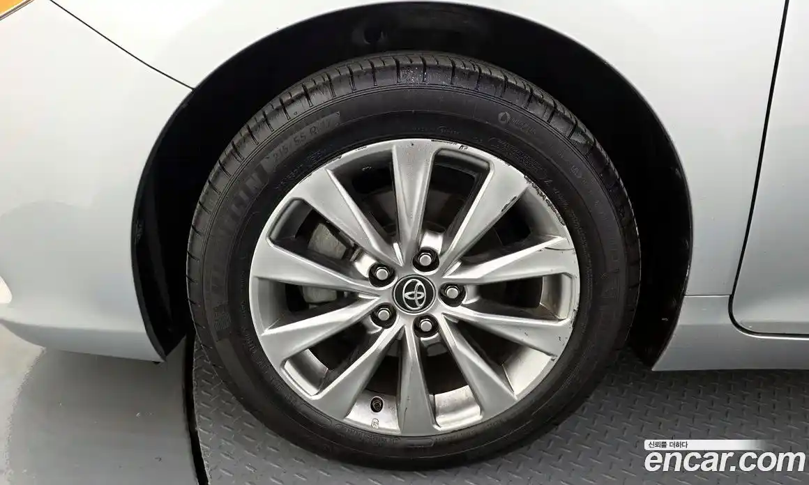 Toyota Camry 2017 2.5 гидро в Москве № 1015233, фото 5