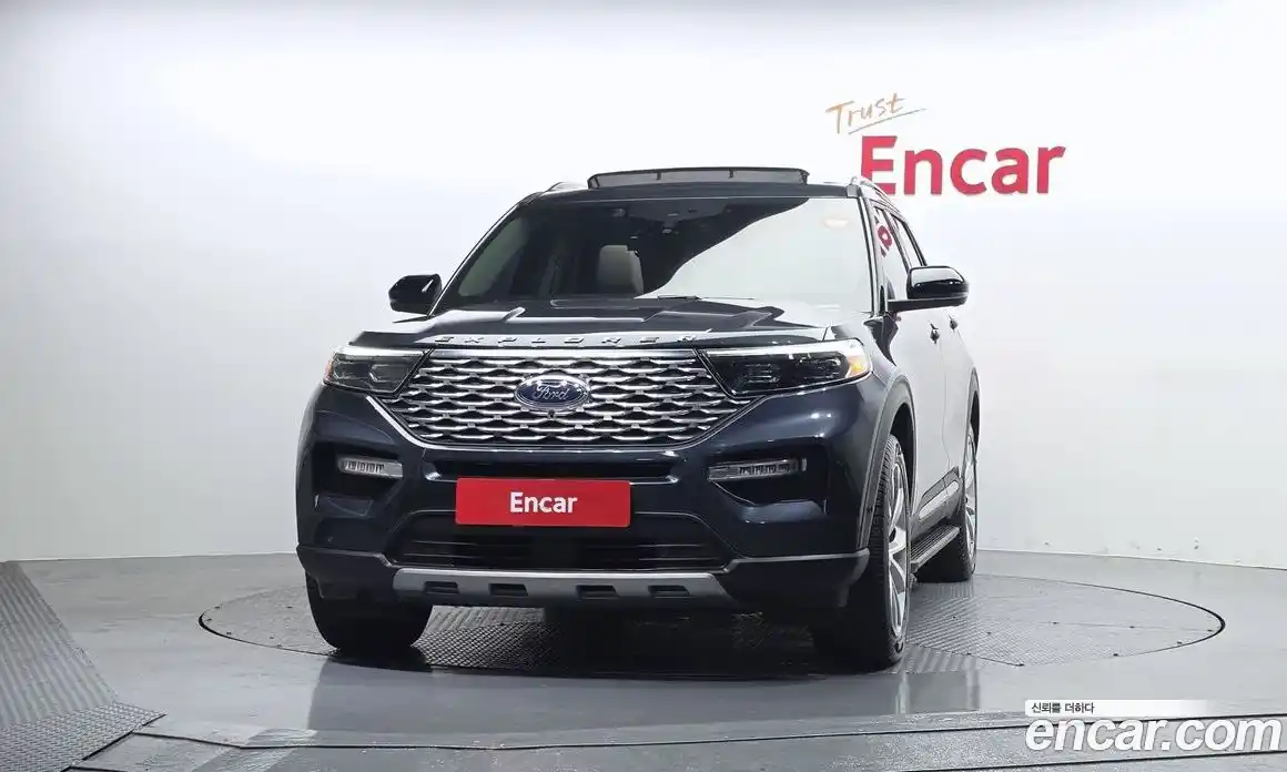 Ford Explorer 2022 3.0 гидро в Москве № 1015446, фото 3