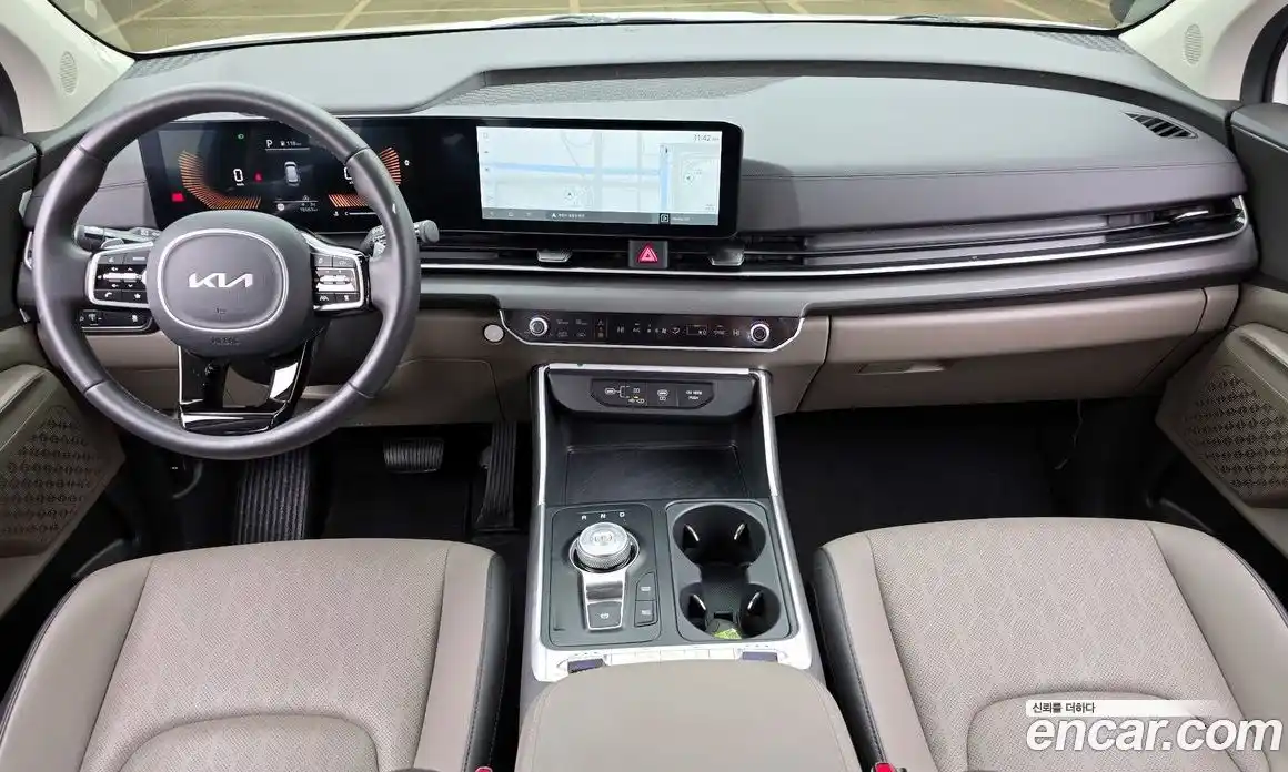 Kia Canival 2024 2.2 гидро в Москве № 102347, фото 7