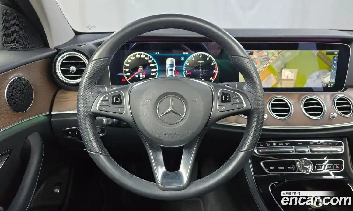 Mercedes-Benz E-Class 2017 2.0 гидро в Москве № 150708, фото 13