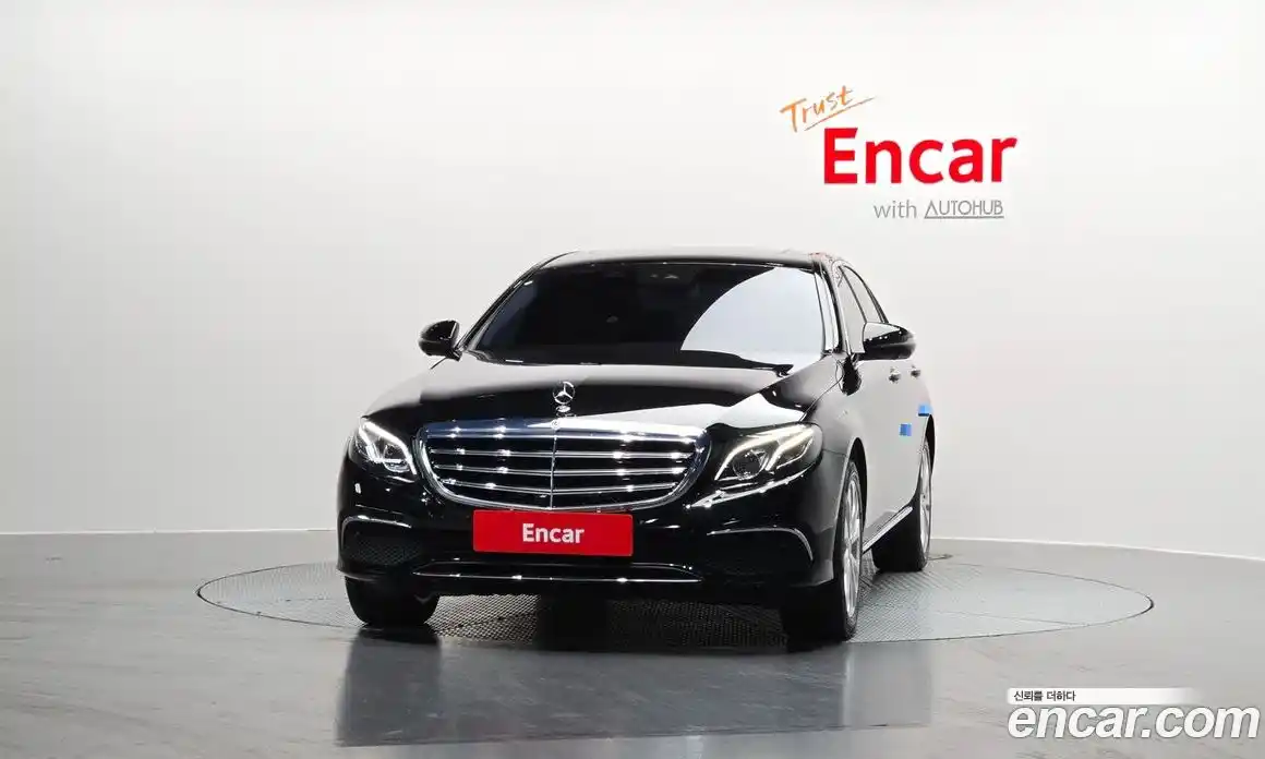 Mercedes-Benz E-Class 2017 2.0 гидро в Москве № 150708, фото 3
