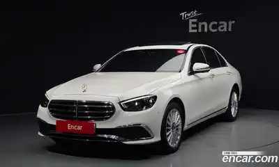 Mercedes-Benz E-Class, 2023