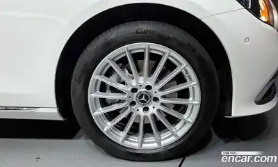 Mercedes-Benz E-Class 2023 1.9 гидро в Москве, миниатюра 5