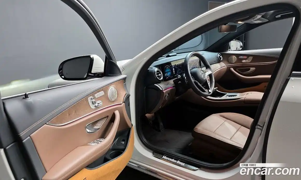 Mercedes-Benz E-Class 2023 1.9 гидро в Москве, фото 10