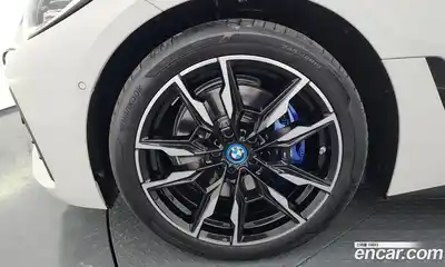 BMW i4 2023 0.2 гидро в Москве № 155375, миниатюра 5