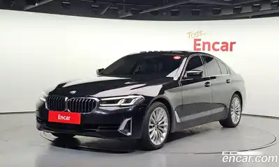 BMW 5-Series, 2023