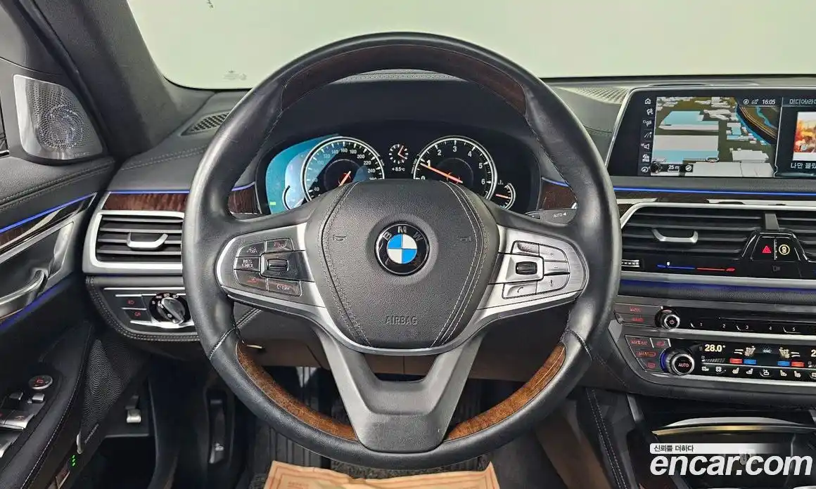 BMW 7-Series 2016 4.4 гидро в Москве № 159164, фото 16