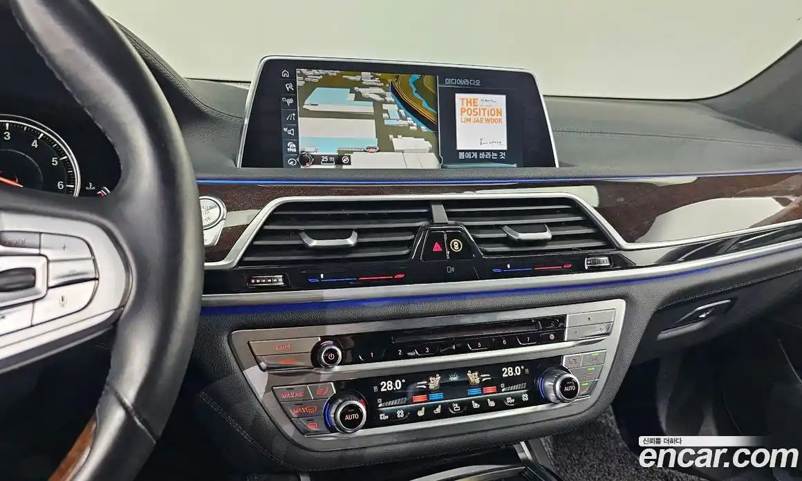 BMW 7-Series 2016 4.4 гидро в Москве № 159164, фото 17