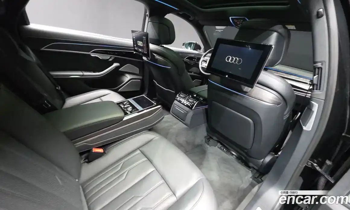 Audi A8 2023 3.0 гидро в Москве № 162328, фото 12
