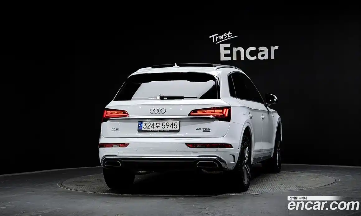 Audi Q5 2022 2.0 гидро в Москве № 162894, фото 4