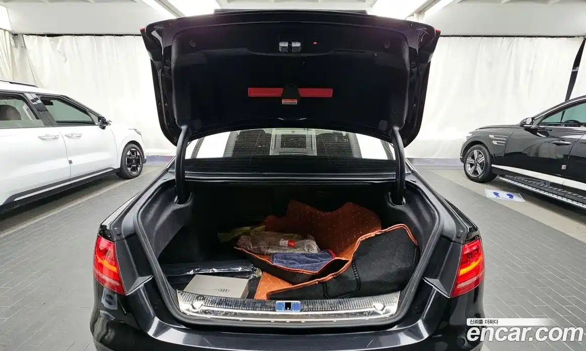 Audi A8 2011 3.0 гидро в Москве № 163909, фото 20