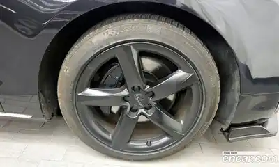 Audi A8 2011 3.0 гидро в Москве № 163909, миниатюра 5