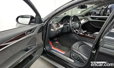 Audi A8 2011 3.0 гидро в Москве № 163909, миниатюра 10