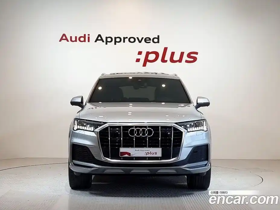 Audi Q7 2023 3.0 гидро в Москве № 164008, фото 3