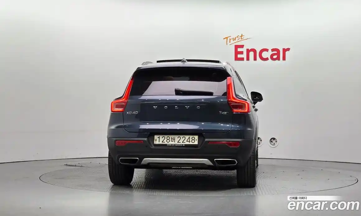 Volvo XC40 2019 2.0 гидро в Москве № 164719, фото 4