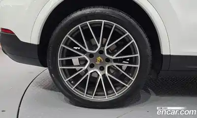 Porsche Cayenne 2021 3.0 гидро в Москве № 165183, миниатюра 5