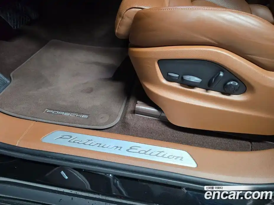 Porsche Cayenne 2023 3.0 гидро в Москве № 165744, фото 16