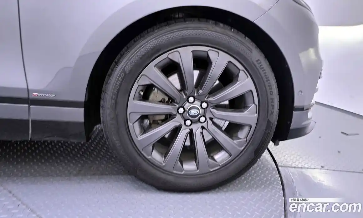 Land Rover Range-Rover Velar 2019 3.0 гидро в Москве № 166410, фото 5