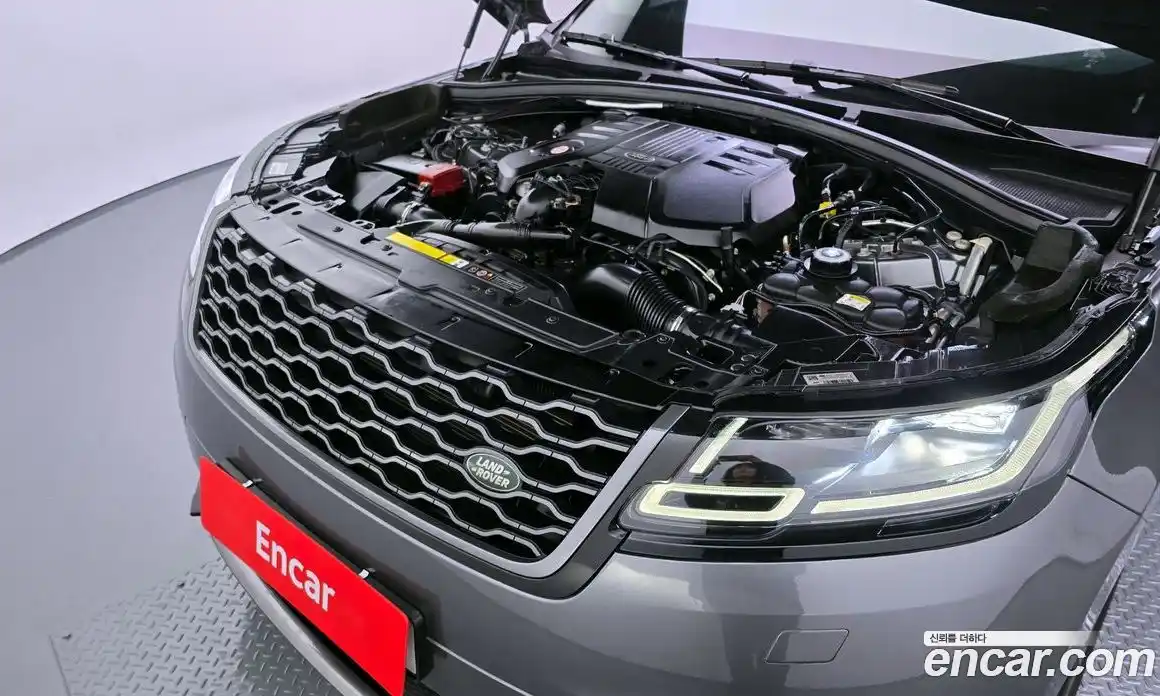 Land Rover Range-Rover Velar 2019 3.0 гидро в Москве № 166410, фото 6