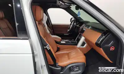 Land Rover Range-Rover 2015 4.4 гидро в Москве № 166670, миниатюра 11