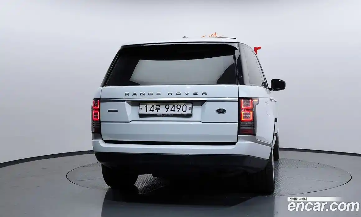 Land Rover Range-Rover 2015 4.4 гидро в Москве № 166670, фото 4