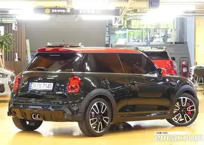 Mini Cooper 2023 2.0 гидро в Москве № 167421, миниатюра 2