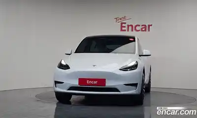 Tesla Model Y 2023 0.2 гидро в Москве № 167585, миниатюра 3