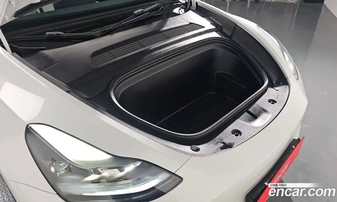 Tesla Model Y 2023 0.2 гидро в Москве № 167585, фото 6