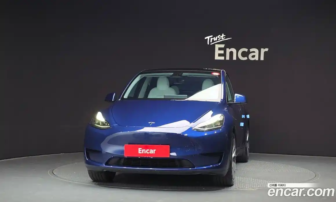 Tesla Model Y 2024 0.2 гидро в Москве № 167673, фото 3