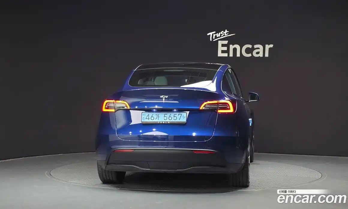 Tesla Model Y 2024 0.2 гидро в Москве № 167673, фото 4