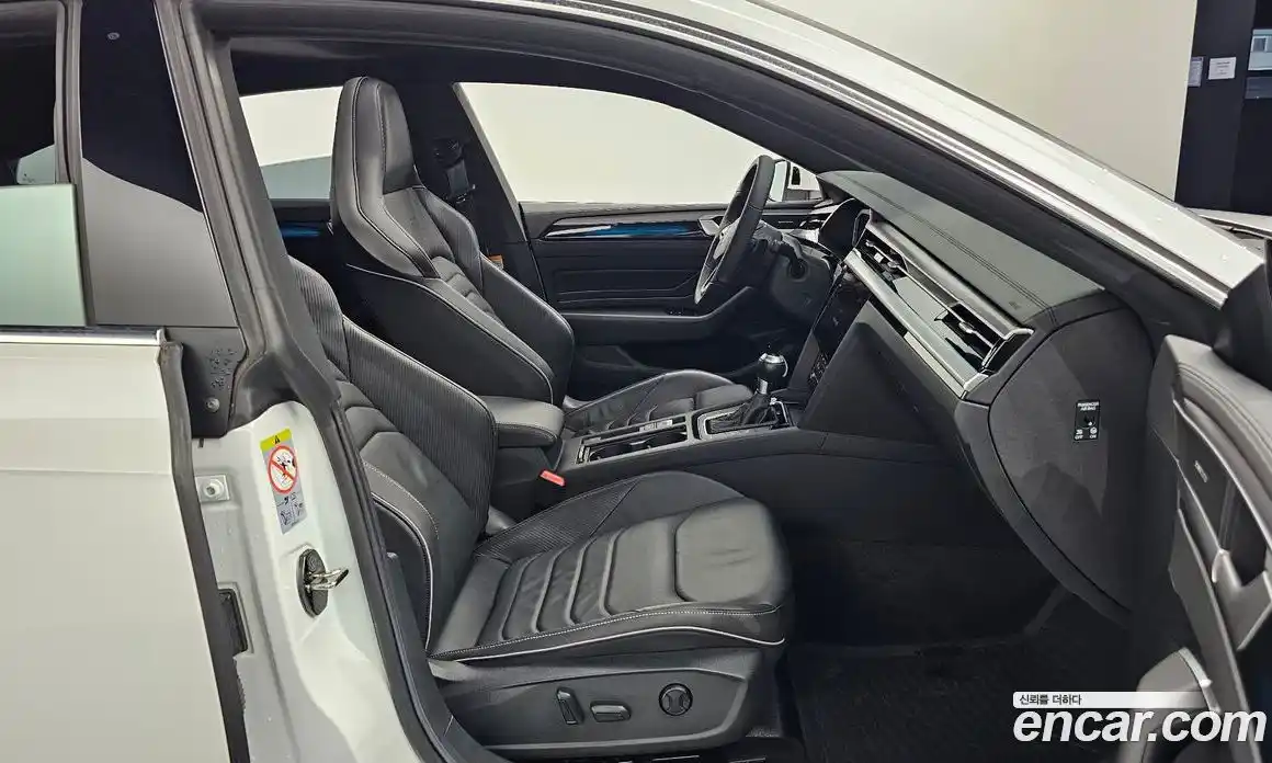 Volkswagen Arteon 2022 2.0 гидро в Москве № 168666, фото 10