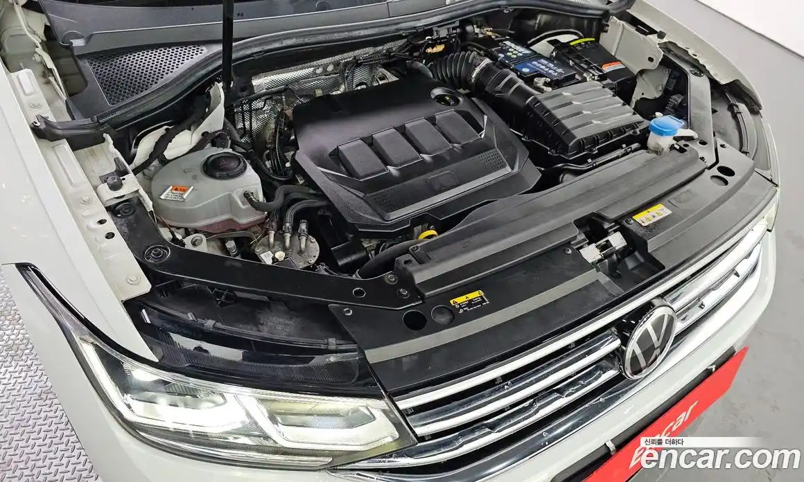 Volkswagen Tiguan 2021 2.0 гидро в Москве № 168905, фото 6