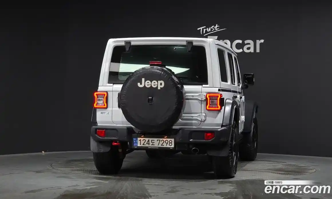 Jeep Wrangler 2020 2.0 гидро в Москве № 169706, фото 4