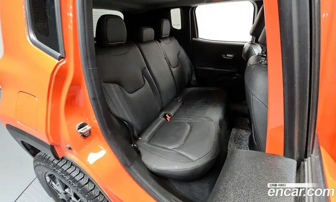 Jeep Renegade 2020 2.4 гидро в Москве № 169710, фото 12