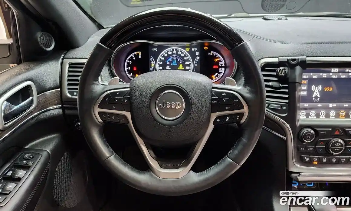 Jeep Cherokee 2018 3.0 гидро в Москве № 169909, фото 13