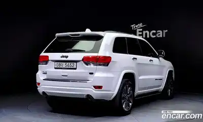 Jeep Cherokee 2018 3.0 гидро в Москве № 169909, миниатюра 2
