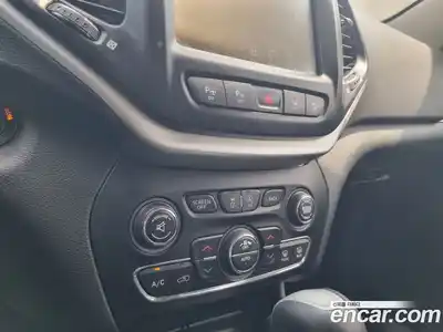 Jeep Cherokee 2017 2.2 гидро в Москве № 170086, миниатюра 10