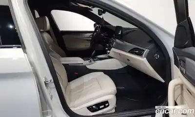 BMW 5-Series 2022 2.0 гидро в Москве № 189687, миниатюра 11