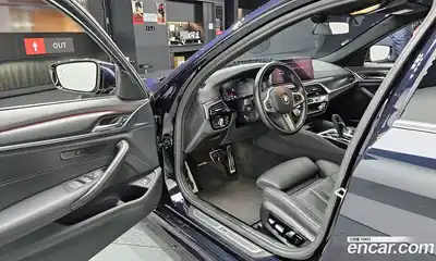 BMW 5-Series 2022 2.0 гидро в Москве № 191349, миниатюра 11