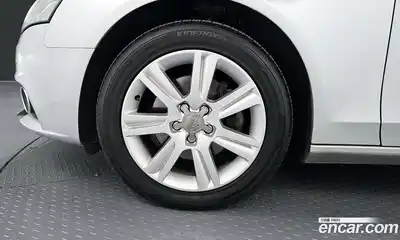 Audi A4 2009 2.0 гидро в Москве № 196453, миниатюра 5
