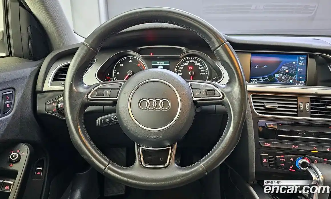 Audi A4 2014 2.0 гидро в Москве № 196694, фото 13