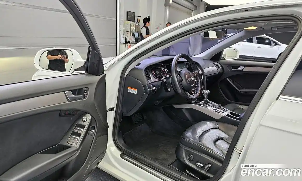Audi A4 2014 2.0 гидро в Москве № 196694, фото 10