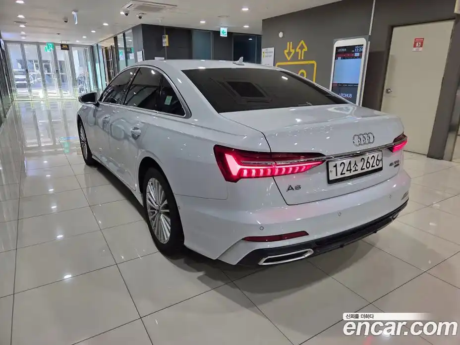 Audi A6 2019 2.0 гидро в Москве № 196865, фото 15