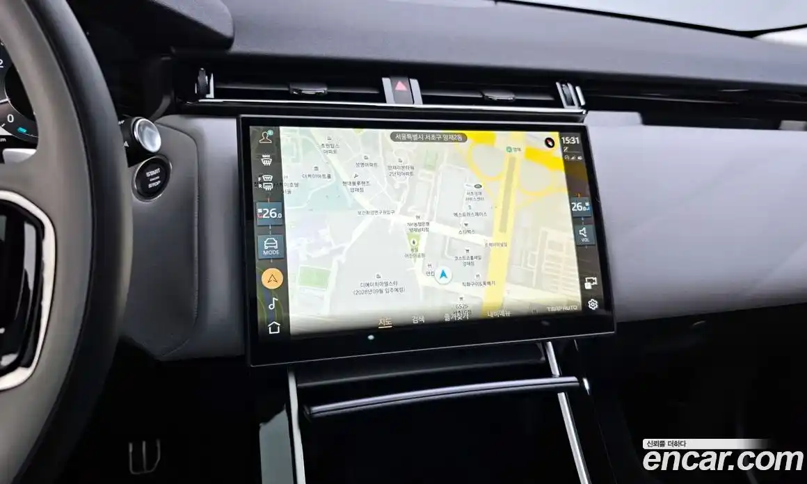 Land Rover Range-Rover Velar 2025 3.0 гидро в Москве, фото 14