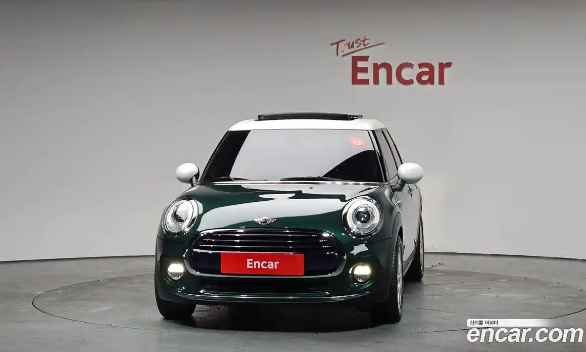 Mini Cooper 2017 1.5 гидро в Москве № 198322, фото 3