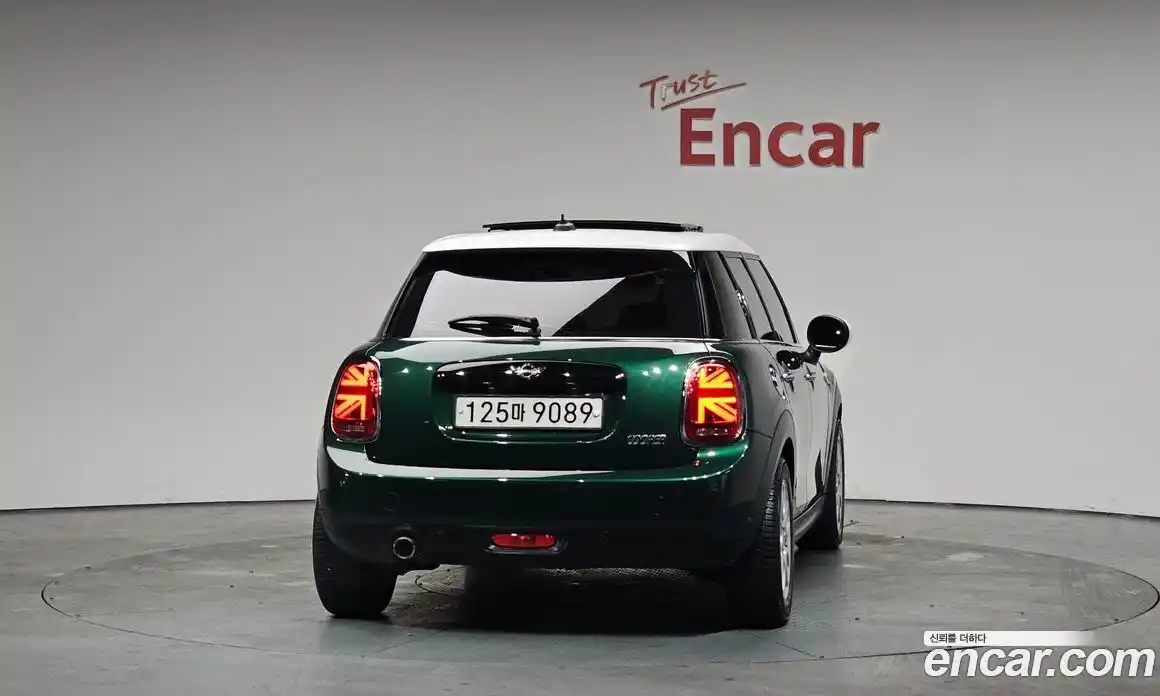 Mini Cooper 2017 1.5 гидро в Москве № 198322, фото 4