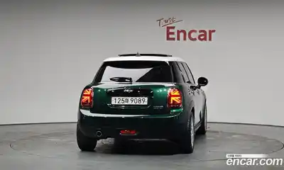 Mini Cooper 2017 1.5 гидро в Москве № 198322, миниатюра 4