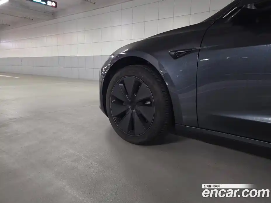 Tesla Model 3 2025 гидро в Москве № 198698, фото 8