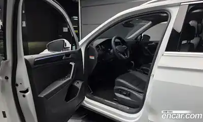 Volkswagen Tiguan 2022 2.0 гидро в Москве № 199014, миниатюра 11